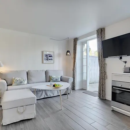 Odeta - 100m From The Sea By Interhome *